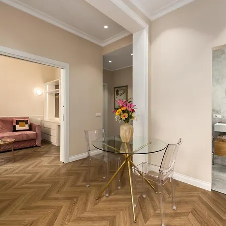 Allegra Elegante Centro Storico Rome