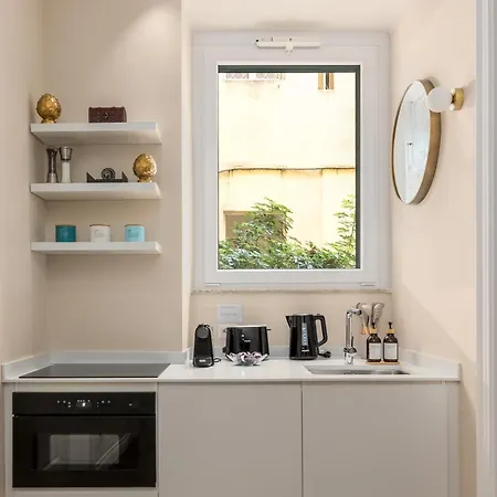 Allegra Elegante Centro Storico *