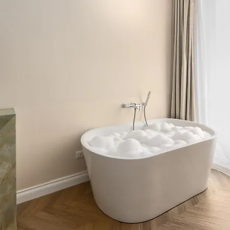 Allegra Elegante Centro Storico *